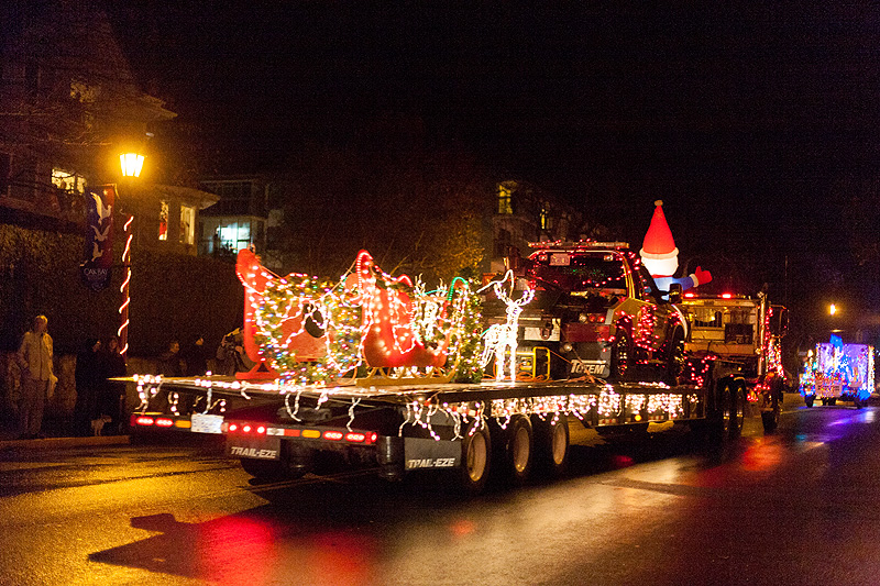 Totem Towing Christmas Parade truck