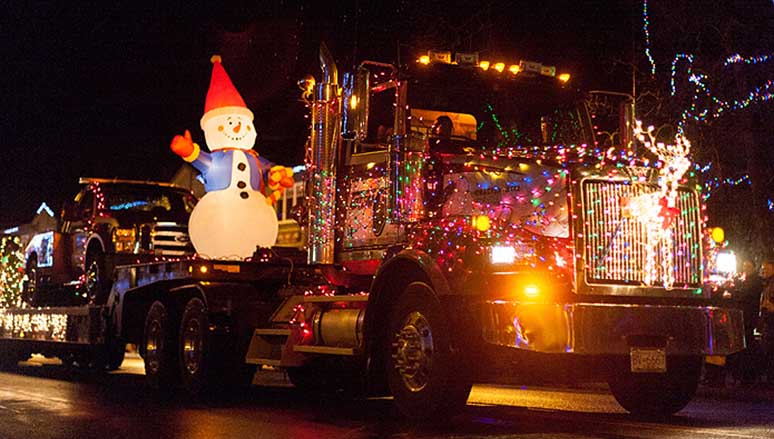 Totem Towing in the Christmas parade